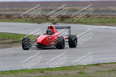 media/Jan-15-2023-CalClub SCCA (Sun) [[40bbac7715]]/Group 2/Qualifying (Sweeper)/